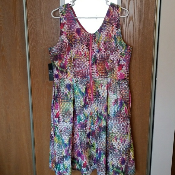 New York and Company Multi-colored Dress - Picture 3 of 3
